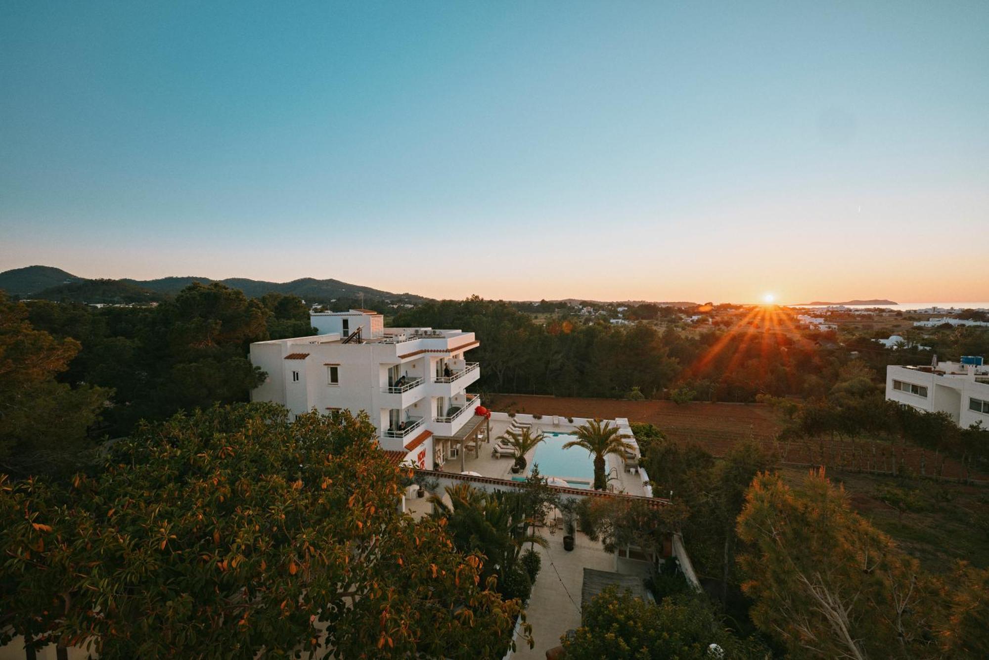 Sunset Oasis Ibiza Adults Only - New Rooms 2025 San Antonio  Exteriér fotografie