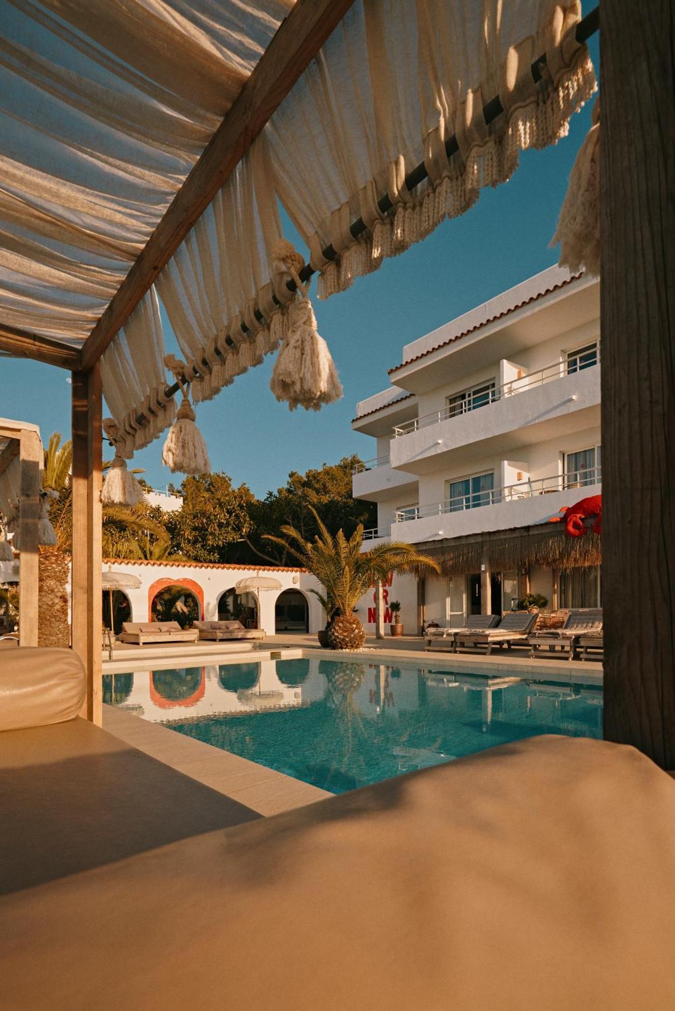 Sunset Oasis Ibiza Adults Only - New Rooms 2025 San Antonio  Exteriér fotografie